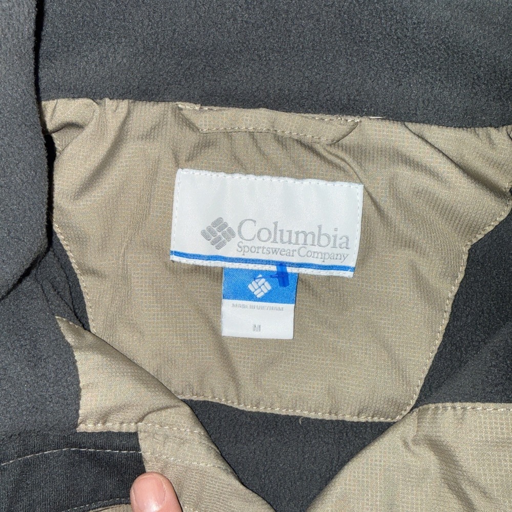Columbia‎ Soft Shell Jacket Size Medium Tan Full Zip Fleece Lined Pockets - Picture 3 of 9